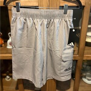 Adidas Boys Light Dark Beige Athletic Cargo Shorts Size Large (14/16) NWT